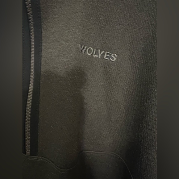 Nike Team Issued NBA Timberwolves Gray 1/4 Zip Men’s Pullover Jacket LT - Picture 4 of 8